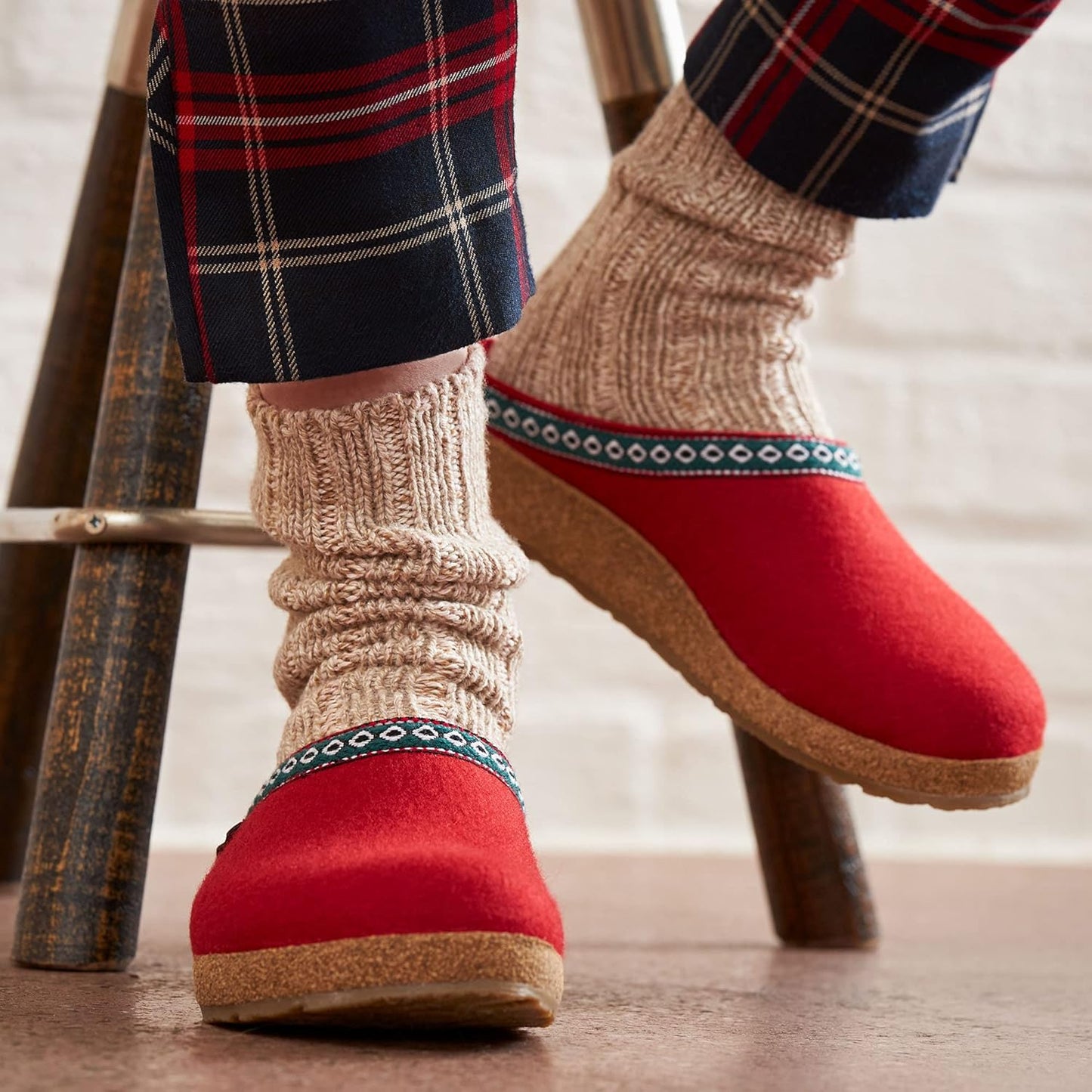 Experience Ultimate Comfort with Haflinger Women's GZ Classic Grizzly Slippers - Perfect for Home and Beyond